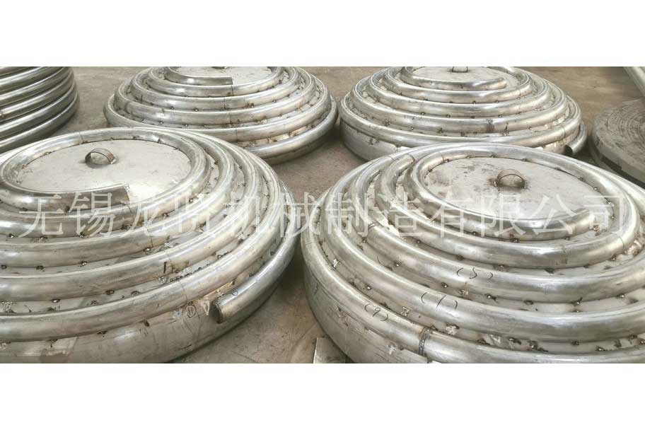 封頭盤管選購有方法，保養(yǎng)要認真！